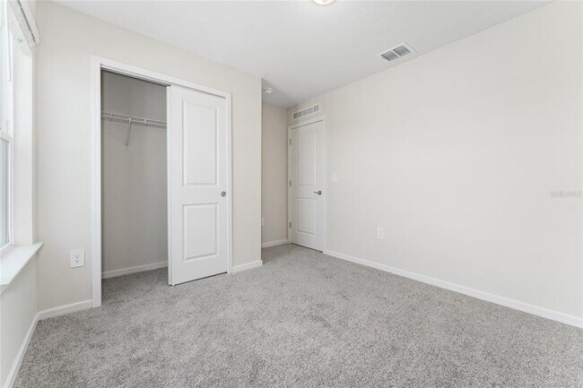 Building Photo - 2362 Southbury Dr
