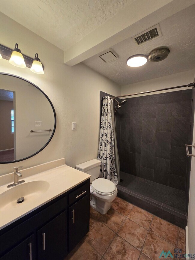 Building Photo - 309 Chanticleer Pl