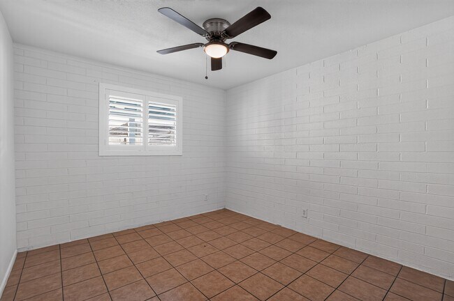 Building Photo - 4214 N 17th St
