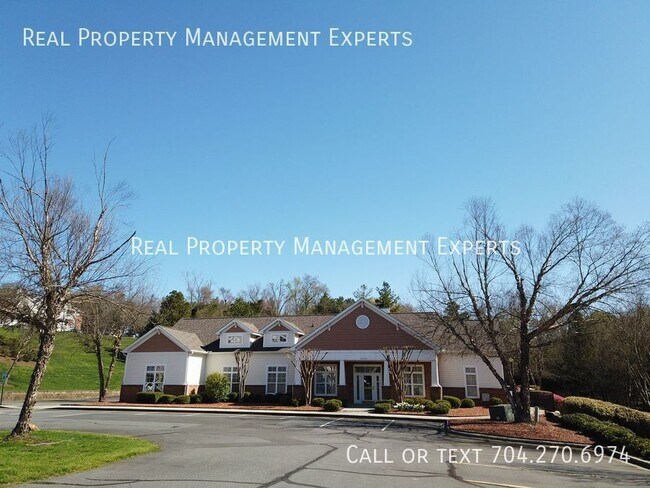 Building Photo - 10657 Hill Point Ct