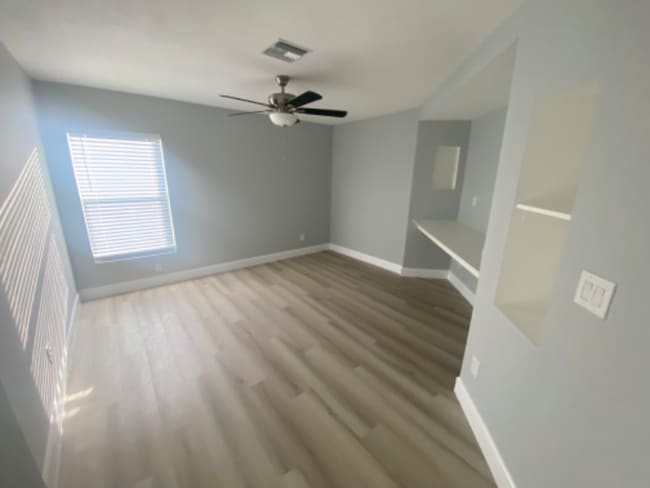 Building Photo - 17314 Cape Horn Blvd