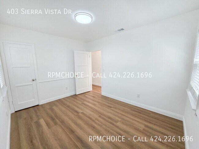 Building Photo - 403 Sierra Vista Dr