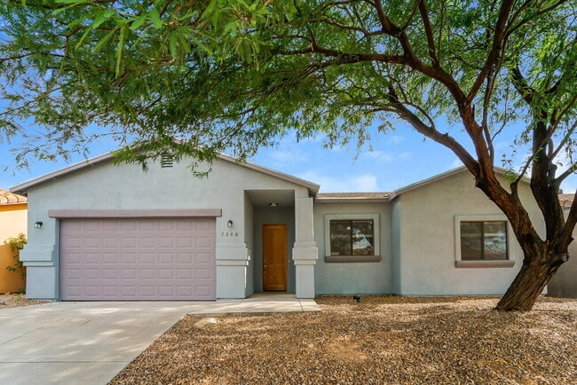 Building Photo - 7380 E Poinciana Pl