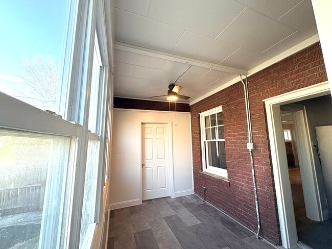 Building Photo - 7569 Dale Ave