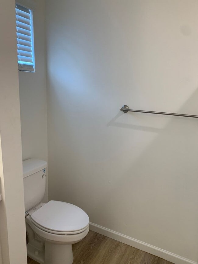 Building Photo - 2438 S Clovis Place-