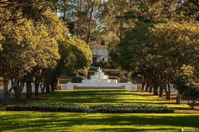 Building Photo - 30 Santa Clara Ave