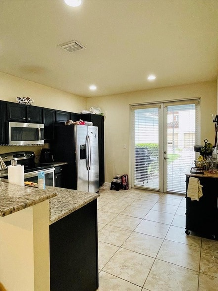 Building Photo - 9446 SW 170th Passage