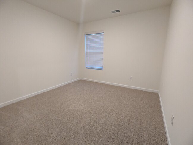 Bedroom2 - 4292 Callum Ct