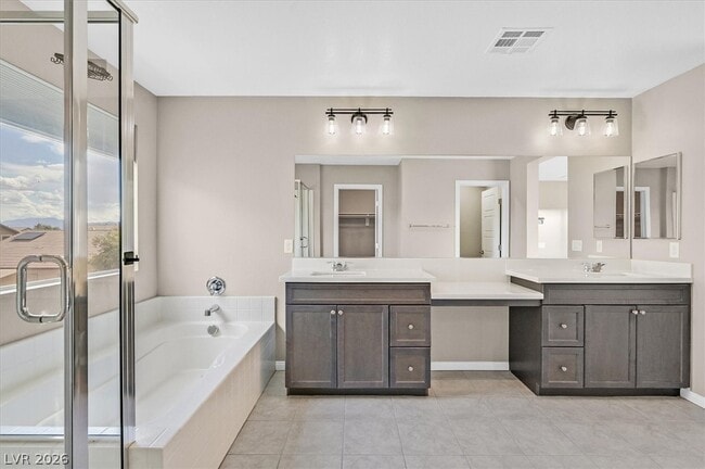 Building Photo - 6249 Echo Mountain St