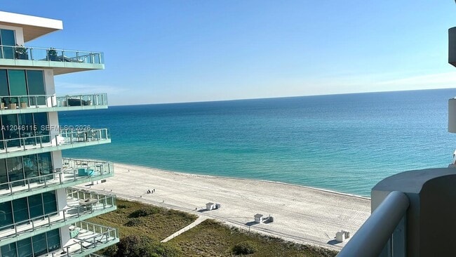Building Photo - 5757 Collins Ave