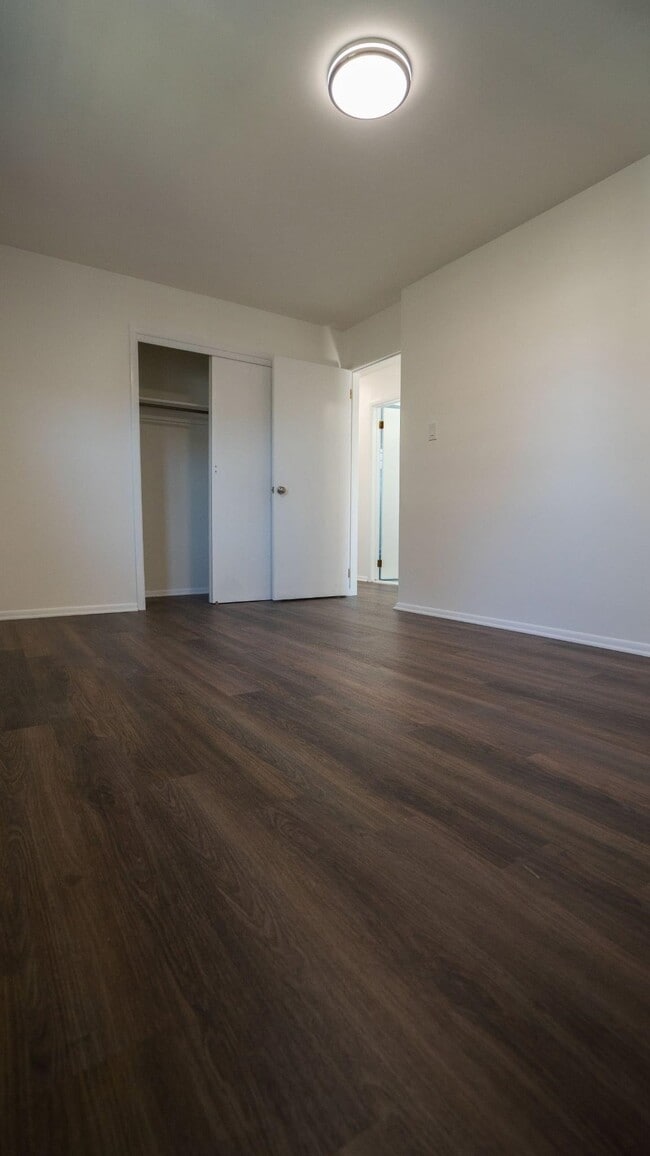 Building Photo - 18 E 46th St