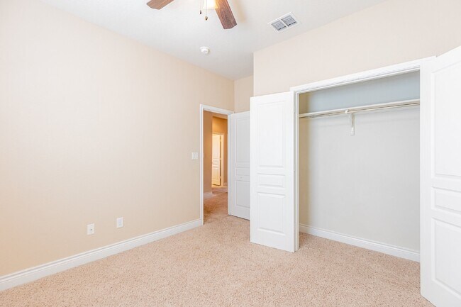 Building Photo - 3922 Retreat Run