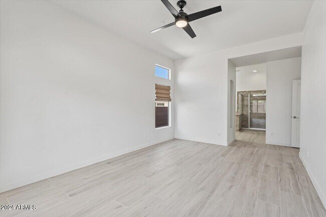 Building Photo - 8875 E Conquistadores Dr