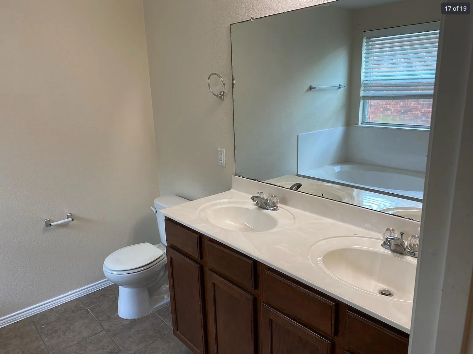 Building Photo - 6009 Adair Dr