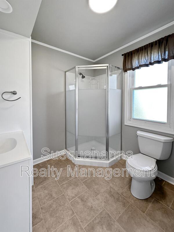 Building Photo - 2871 Horseshoe Pike