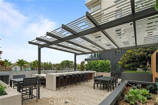 Building Photo - 2602 Rivington