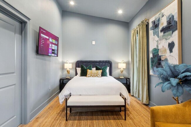 Building Photo - 1738 N Rampart St