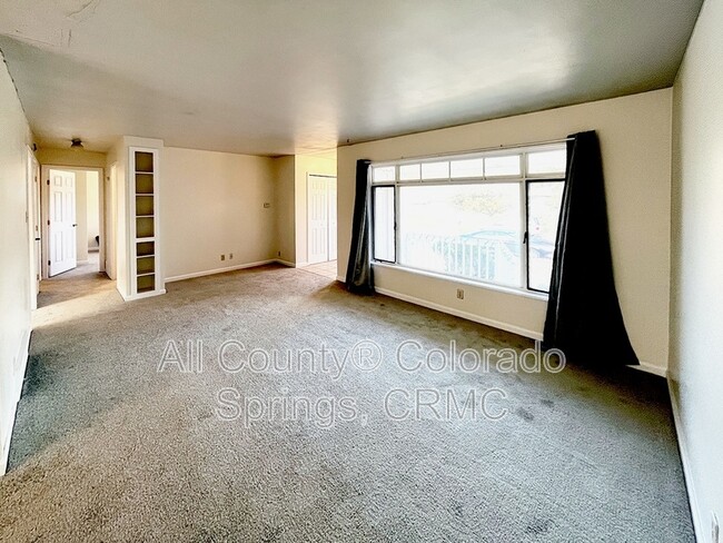 Building Photo - 1217 Cumberland St