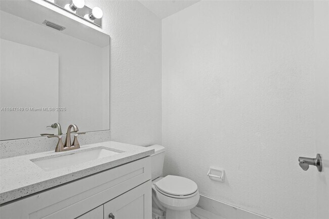 Building Photo - 2350 SW 86th Way