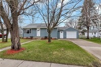 Building Photo - 3 Bedroom 1 Bath Home in St. Joseph!