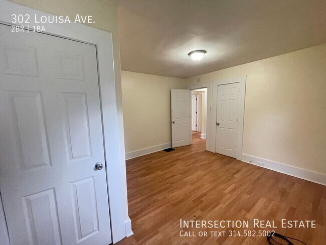 Building Photo - 302 Louisa Ave