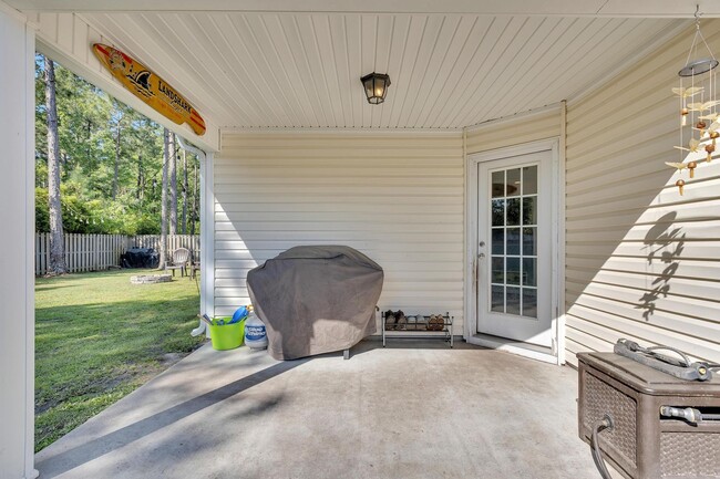 Building Photo - 3 Bedroom Ranch in Oyster Landing
