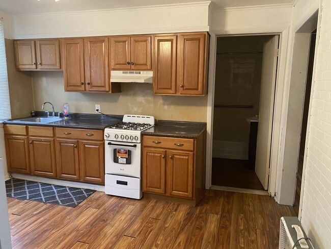 Building Photo - 1504 Union St