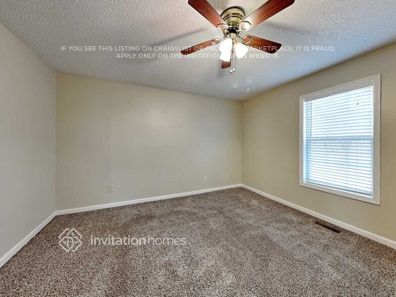 Building Photo - 112 Auburn Park