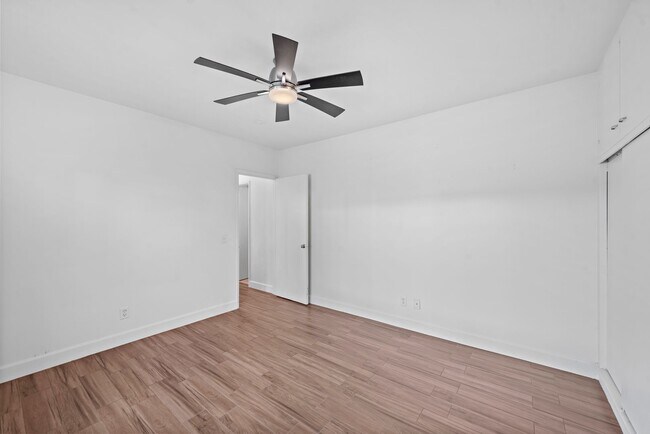 Building Photo - 108 Avenida Dolores