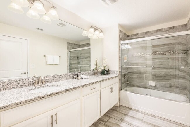 Building Photo - 1571 Moon Valley Dr