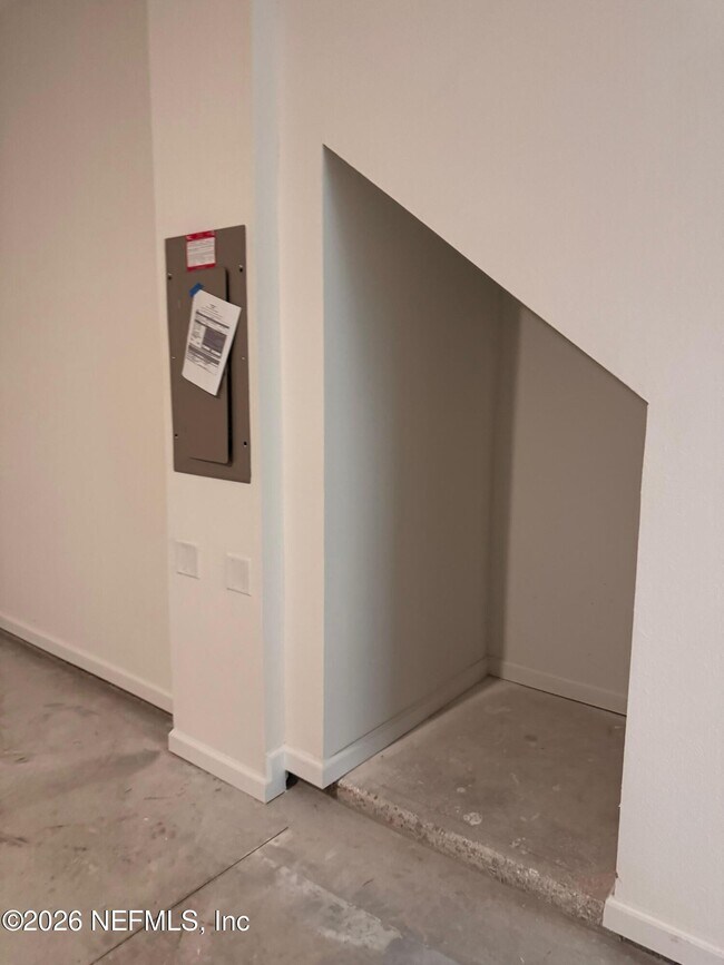 Building Photo - 109 Silver Myrtle Ct