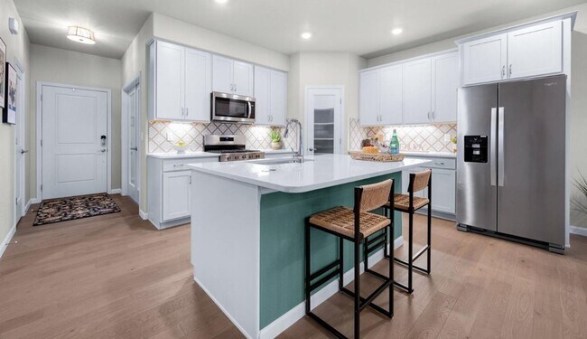 Building Photo - 1714 Gold Hill Mesa Dr