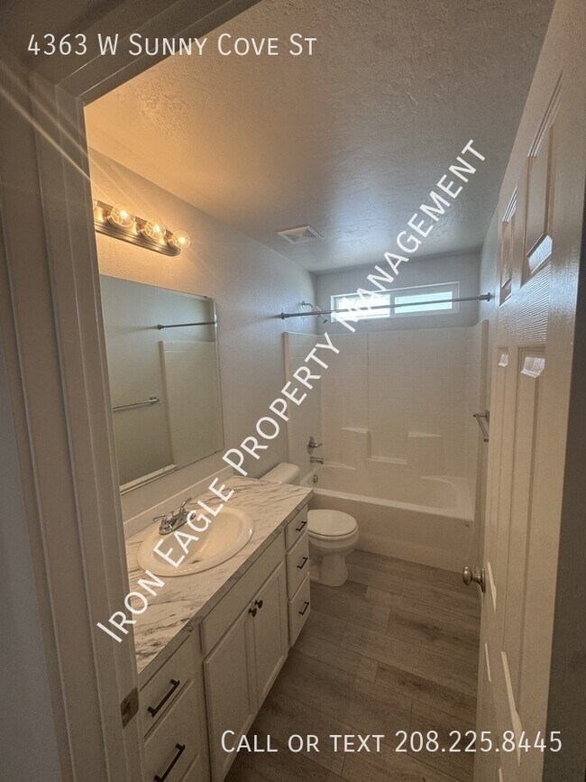 Building Photo - 4363 W Sunny Cove St