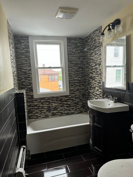 Bathroom - 2436 E Main St