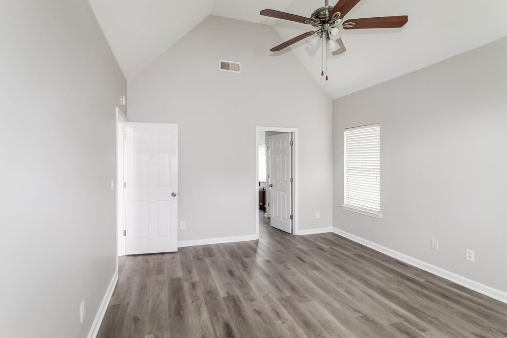 Building Photo - 1471 Ewing Farm Dr