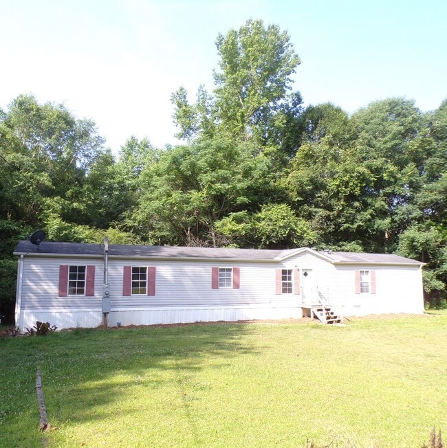 Primary Photo - 2255 Fairfax Bypass