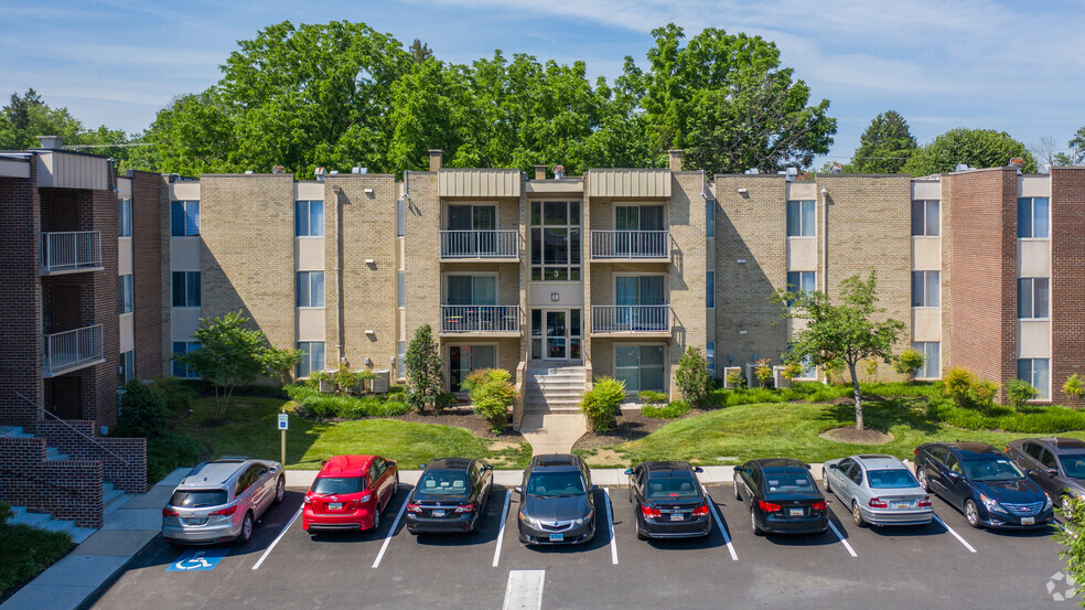 Brookstone - 1 Duke of Windsor Ct Gwynn Oak MD 21207 | Apartment Finder