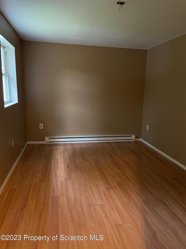 Building Photo - 1206 Mowry St