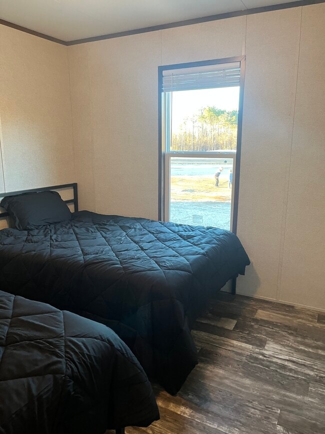 Building Photo - 378 Antley Rd