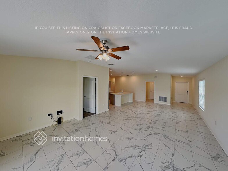 Building Photo - 4480 Holstein St