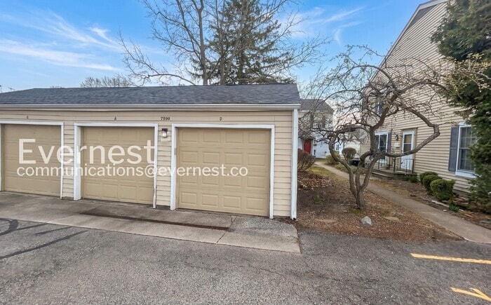 Building Photo - 7390 Fox Mill Rd