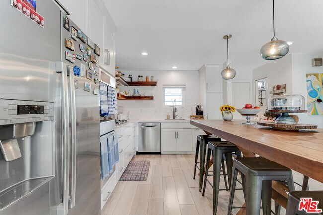 Building Photo - 28711 Pacific Coast Hwy