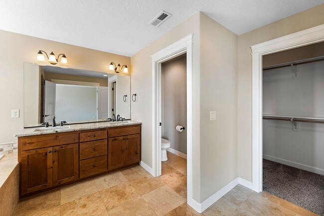 Building Photo - Beautiful Gated Fisher’s Landing Townhome with 4 Bedrooms, Gas Fireplace & Central AC