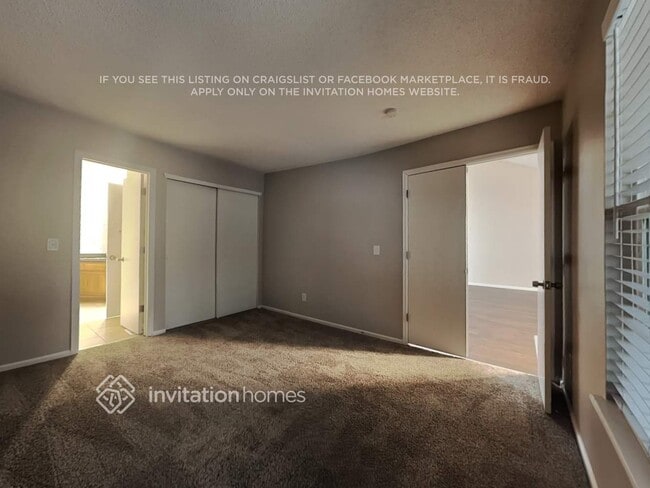 Building Photo - 8277 W 90th Pl