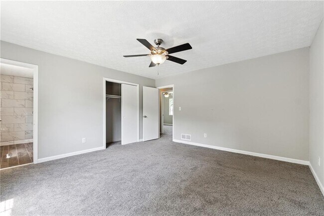 Building Photo - 2149 Indian Hill Rd