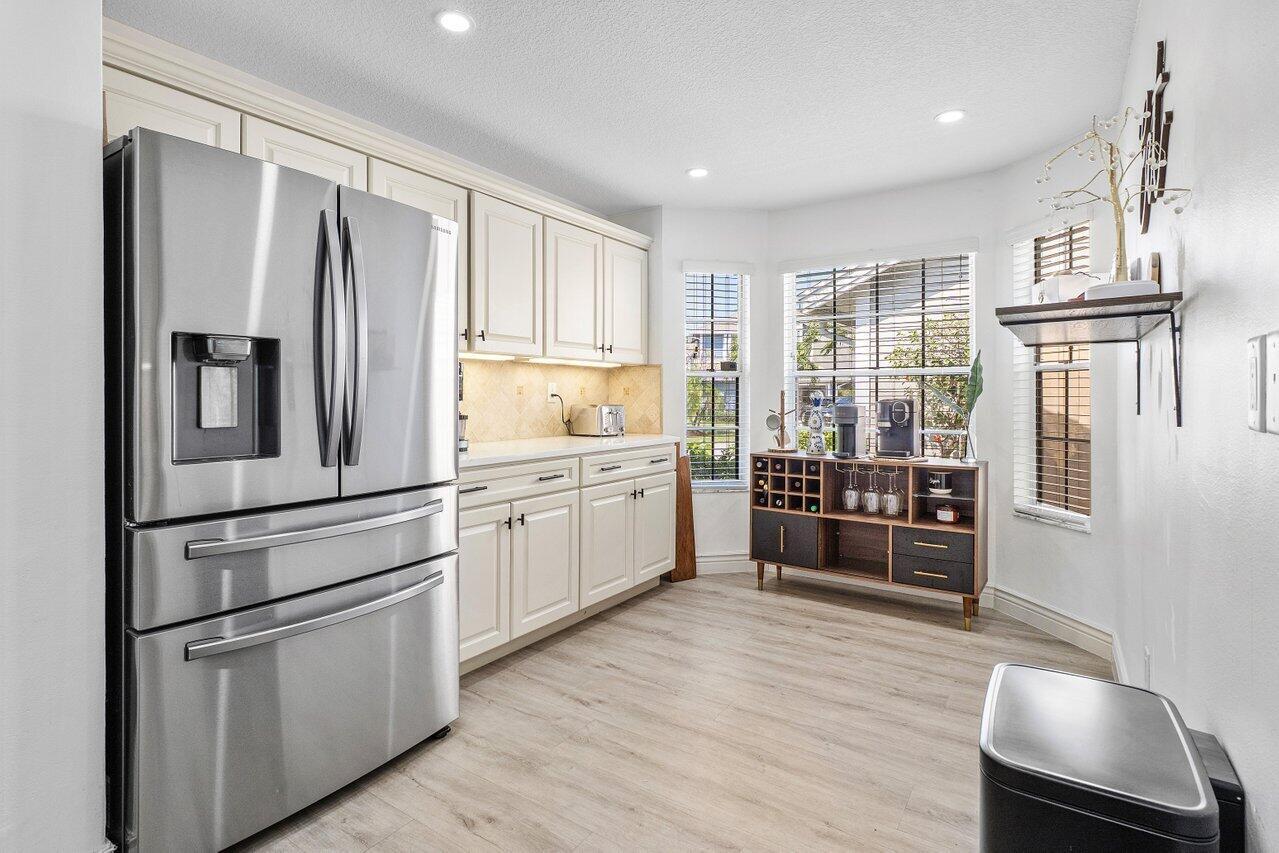 Building Photo - 5120 Coronado Rdg