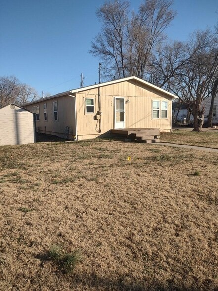 Building Photo - 1503 Osborne St