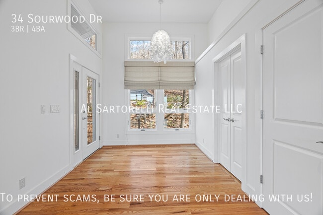 Building Photo - 34 Sourwood Dr