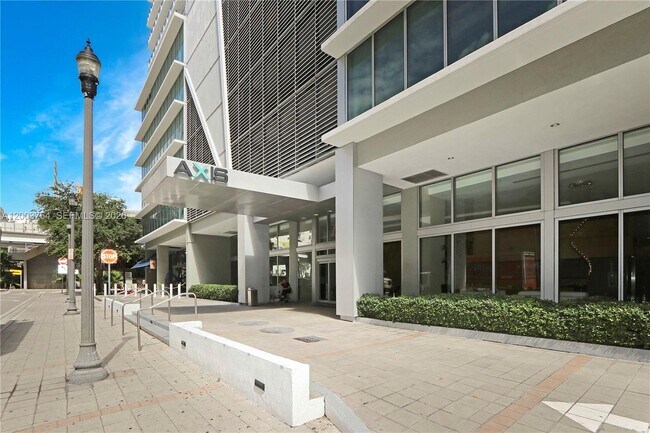 Building Photo - 79 SW 12th St