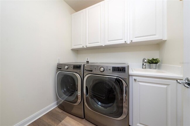 Building Photo - 11882 Kipper Dr